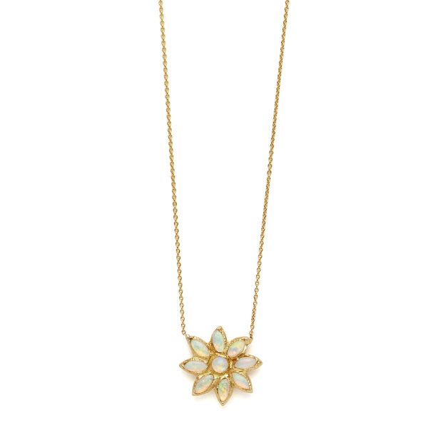 yellow gold flower power necklace Elisa Solomon - Yellow Gold Flower Power Necklace