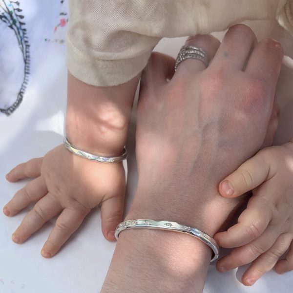 Facetune_02-07-2020-14-33-01 Child White Diamond Cuff Bracelet