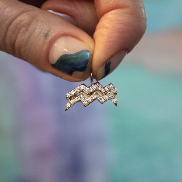 yellow_gold_diamond_aquarius_charm Aquarius Charm