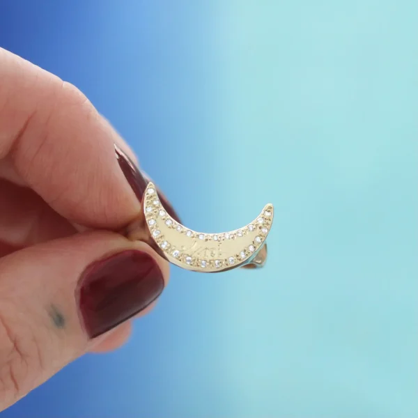 gold-diamond-moon-signet-ring Custom Moon Signet Ring