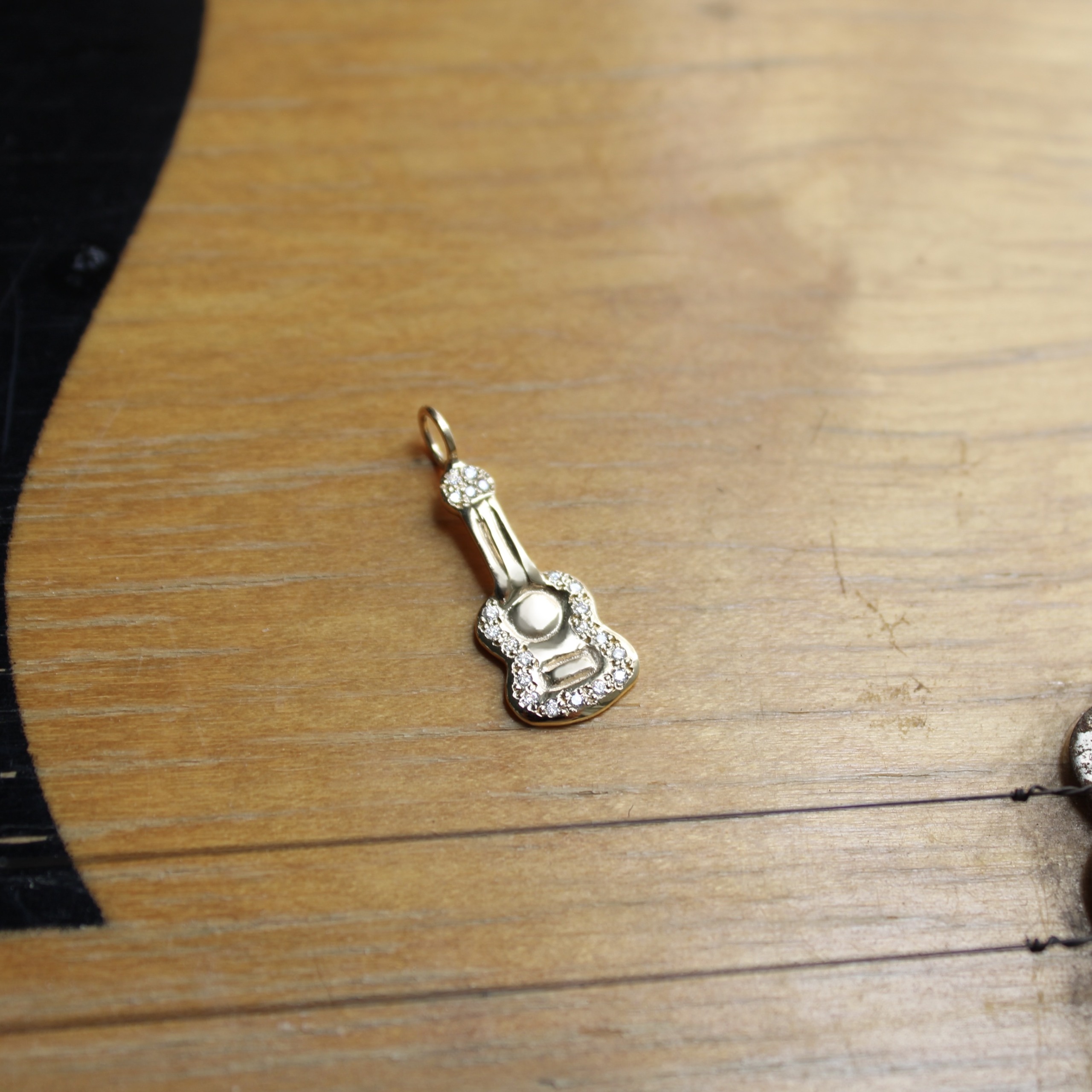 Guitar Charm - Image 7