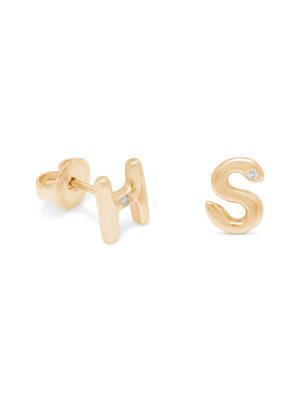 Letter Stud earrings in 14k gold with white diamond