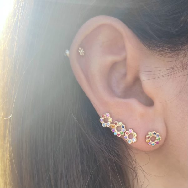 flower-child-stud close-up wearing the flower child stud earrings